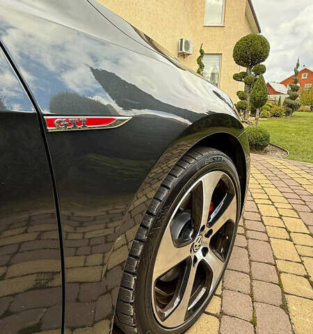 Фольксваген Гольф ГТИ, объемом двигателя 2 л и пробегом 124 тыс. км за 13200 $, фото 2 на Automoto.ua