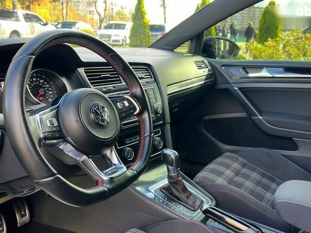 Фольксваген Гольф ГТІ, об'ємом двигуна 2 л та пробігом 75 тис. км за 15850 $, фото 11 на Automoto.ua