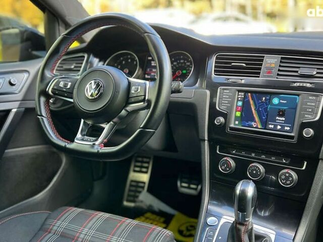 Фольксваген Гольф ГТІ, об'ємом двигуна 2 л та пробігом 75 тис. км за 15850 $, фото 22 на Automoto.ua