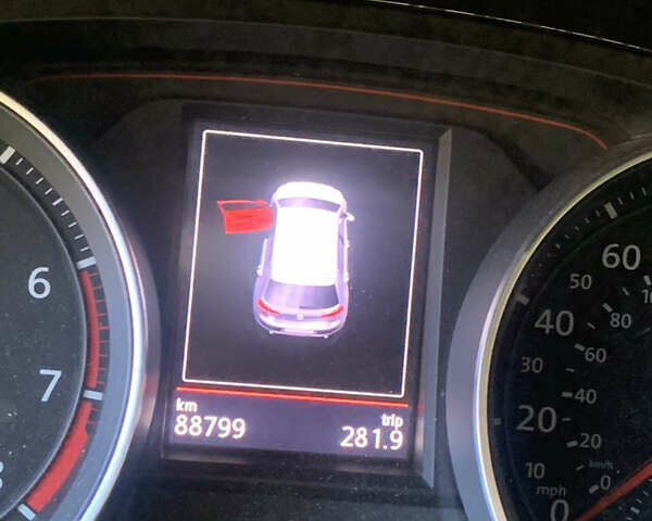 Фольксваген Гольф ГТИ, объемом двигателя 2 л и пробегом 88 тыс. км за 15450 $, фото 14 на Automoto.ua