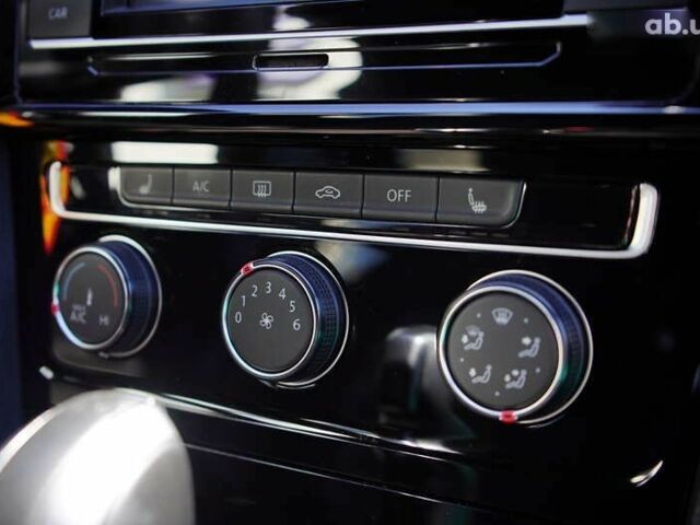 Фольксваген Гольф ГТИ, объемом двигателя 2 л и пробегом 167 тыс. км за 16100 $, фото 24 на Automoto.ua