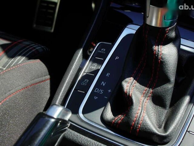 Фольксваген Гольф ГТІ, об'ємом двигуна 2 л та пробігом 167 тис. км за 16100 $, фото 22 на Automoto.ua