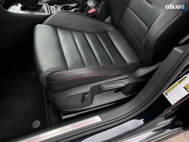 Фольксваген Гольф ГТИ, объемом двигателя 2 л и пробегом 44 тыс. км за 19999 $, фото 15 на Automoto.ua