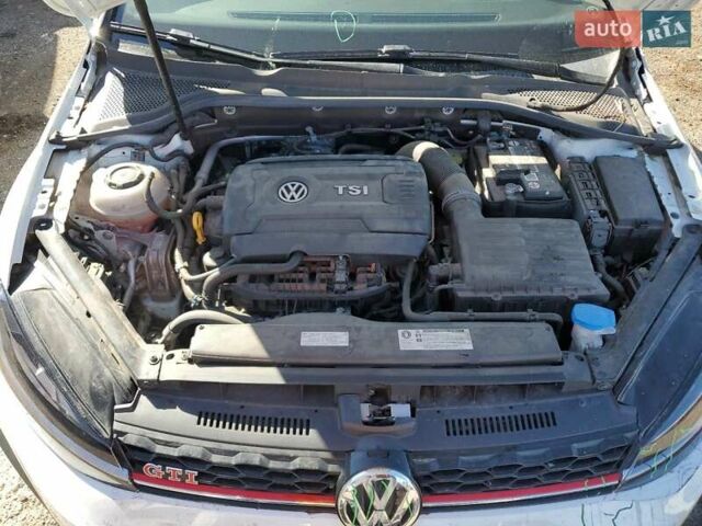 Фольксваген Гольф ГТІ, об'ємом двигуна 1.98 л та пробігом 51 тис. км за 5100 $, фото 11 на Automoto.ua