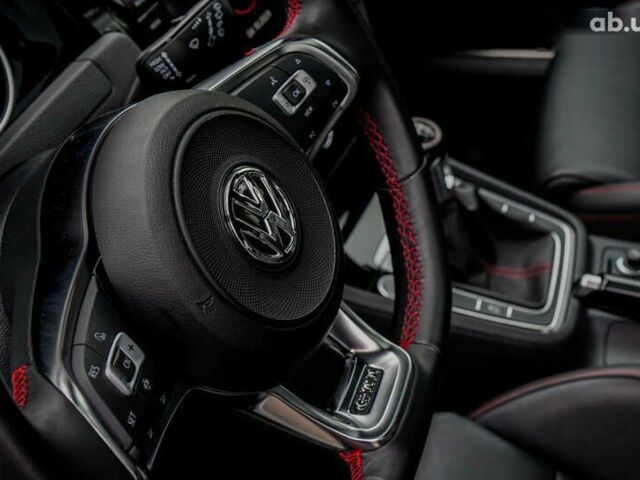 Фольксваген Гольф ГТИ, объемом двигателя 2 л и пробегом 44 тыс. км за 19999 $, фото 17 на Automoto.ua