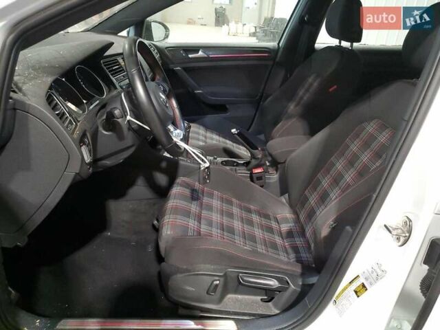 Фольксваген Гольф ГТИ, объемом двигателя 1.98 л и пробегом 31 тыс. км за 2900 $, фото 6 на Automoto.ua