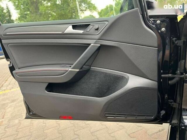 Фольксваген Гольф ГТИ, объемом двигателя 2 л и пробегом 44 тыс. км за 19999 $, фото 9 на Automoto.ua