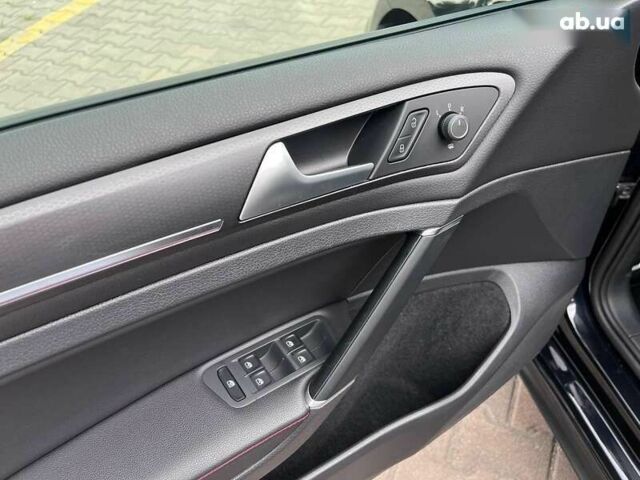 Фольксваген Гольф ГТИ, объемом двигателя 2 л и пробегом 44 тыс. км за 19999 $, фото 11 на Automoto.ua