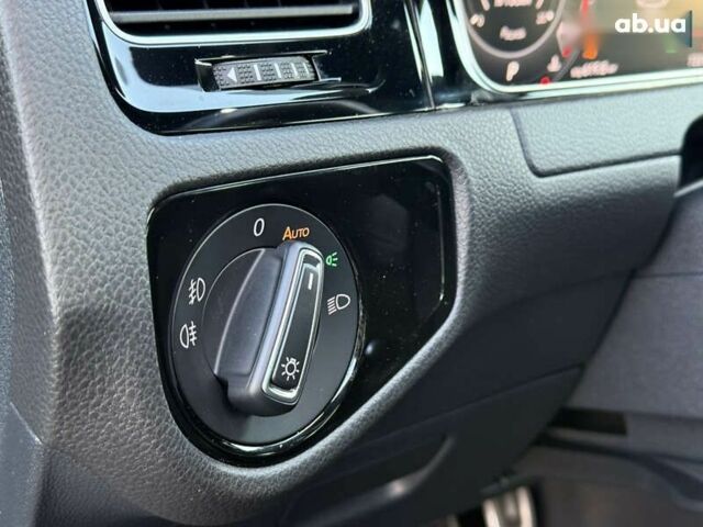 Фольксваген Гольф ГТИ, объемом двигателя 2 л и пробегом 72 тыс. км за 24800 $, фото 16 на Automoto.ua