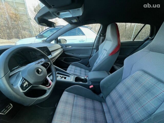 Фольксваген Гольф ГТИ, объемом двигателя 2 л и пробегом 3 тыс. км за 34343 $, фото 12 на Automoto.ua