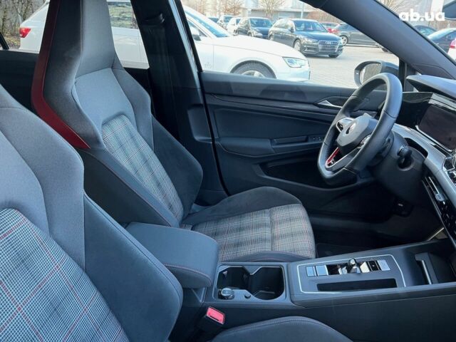 Фольксваген Гольф ГТИ, объемом двигателя 2 л и пробегом 3 тыс. км за 34343 $, фото 4 на Automoto.ua