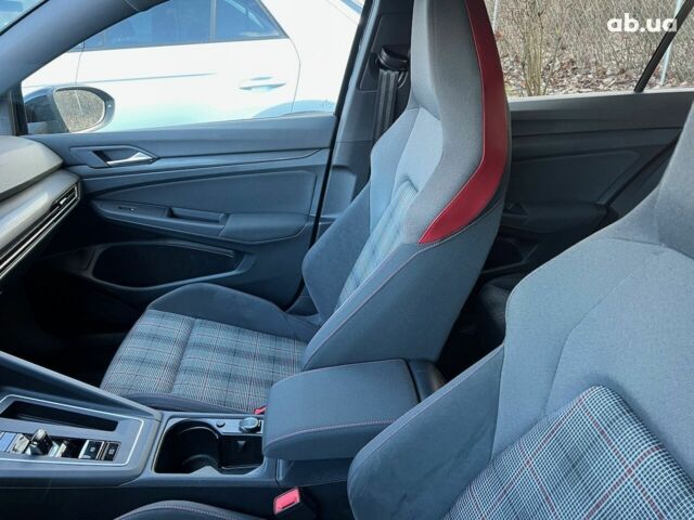 Фольксваген Гольф ГТИ, объемом двигателя 2 л и пробегом 3 тыс. км за 34343 $, фото 7 на Automoto.ua