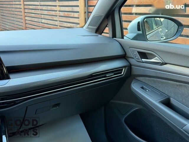 Фольксваген Гольф ГТИ, объемом двигателя 2 л и пробегом 12 тыс. км за 33000 $, фото 25 на Automoto.ua