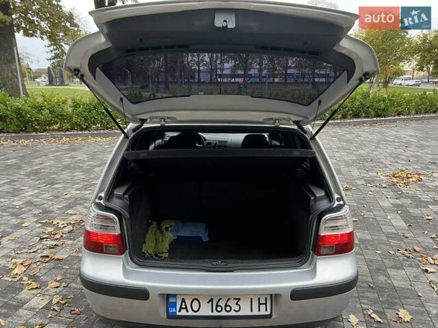 Сірий Фольксваген Гольф ГТІ, об'ємом двигуна 1.6 л та пробігом 263 тис. км за 4000 $, фото 13 на Automoto.ua