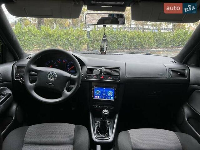 Сірий Фольксваген Гольф ГТІ, об'ємом двигуна 1.6 л та пробігом 263 тис. км за 4000 $, фото 3 на Automoto.ua