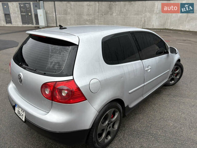 Сірий Фольксваген Гольф ГТІ, об'ємом двигуна 1.98 л та пробігом 216 тис. км за 5000 $, фото 17 на Automoto.ua