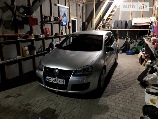 Сірий Фольксваген Гольф ГТІ, об'ємом двигуна 2 л та пробігом 284 тис. км за 7800 $, фото 6 на Automoto.ua