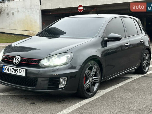 Серый Фольксваген Гольф ГТИ, объемом двигателя 2 л и пробегом 222 тыс. км за 8300 $, фото 6 на Automoto.ua