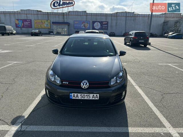 Серый Фольксваген Гольф ГТИ, объемом двигателя 1.98 л и пробегом 138 тыс. км за 14500 $, фото 1 на Automoto.ua