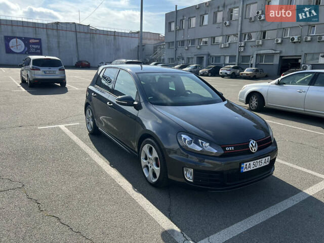 Серый Фольксваген Гольф ГТИ, объемом двигателя 1.98 л и пробегом 138 тыс. км за 14500 $, фото 2 на Automoto.ua