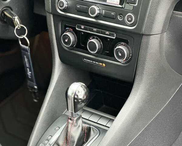 Серый Фольксваген Гольф ГТИ, объемом двигателя 1.98 л и пробегом 221 тыс. км за 9900 $, фото 21 на Automoto.ua