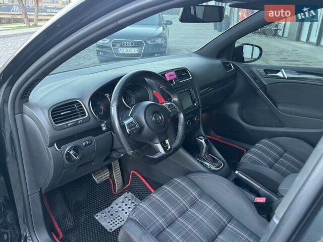 Серый Фольксваген Гольф ГТИ, объемом двигателя 2 л и пробегом 230 тыс. км за 9899 $, фото 15 на Automoto.ua