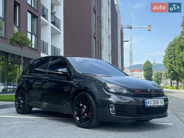 Серый Фольксваген Гольф ГТИ, объемом двигателя 2 л и пробегом 230 тыс. км за 9899 $, фото 9 на Automoto.ua
