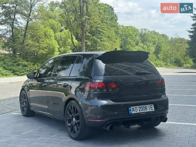 Серый Фольксваген Гольф ГТИ, объемом двигателя 2 л и пробегом 230 тыс. км за 9899 $, фото 7 на Automoto.ua