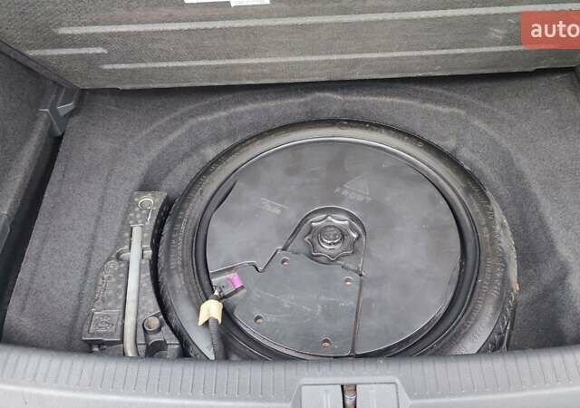 Серый Фольксваген Гольф ГТИ, объемом двигателя 1.98 л и пробегом 147 тыс. км за 13000 $, фото 39 на Automoto.ua