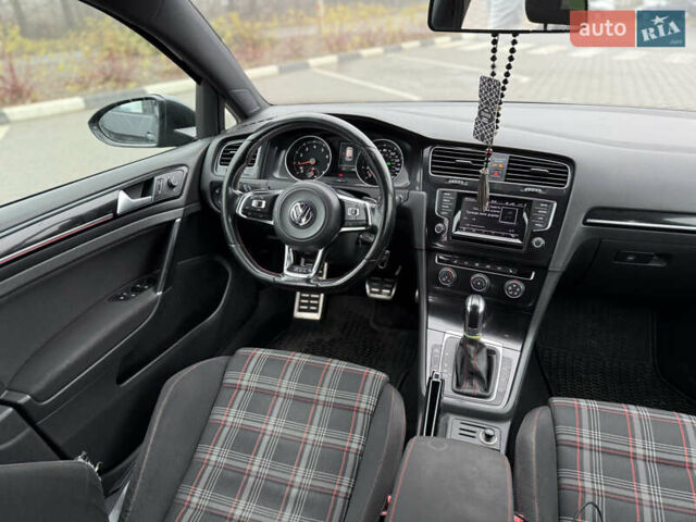 Серый Фольксваген Гольф ГТИ, объемом двигателя 1.98 л и пробегом 180 тыс. км за 13999 $, фото 23 на Automoto.ua