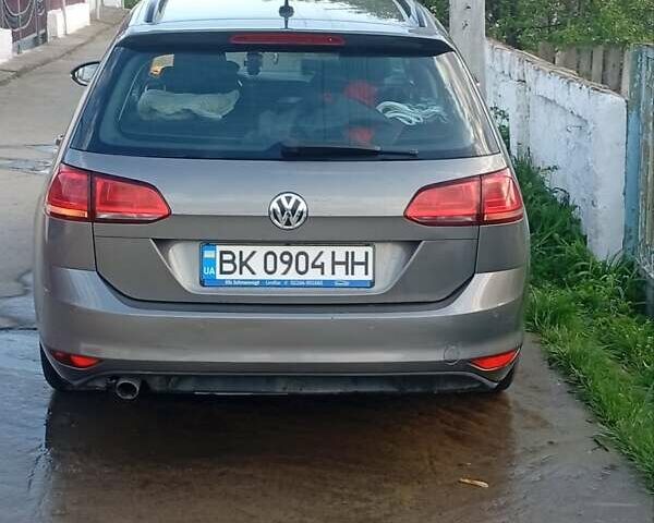 Серый Фольксваген Гольф ГТИ, объемом двигателя 1.6 л и пробегом 330 тыс. км за 11500 $, фото 3 на Automoto.ua