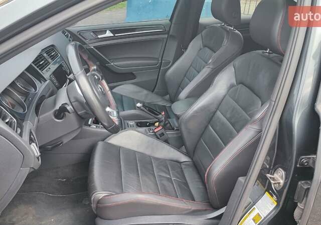 Серый Фольксваген Гольф ГТИ, объемом двигателя 1.98 л и пробегом 147 тыс. км за 13000 $, фото 24 на Automoto.ua