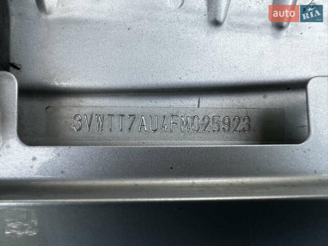 Сірий Фольксваген Гольф ГТІ, об'ємом двигуна 1.98 л та пробігом 180 тис. км за 15500 $, фото 14 на Automoto.ua