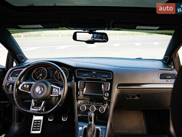 Серый Фольксваген Гольф ГТИ, объемом двигателя 1.98 л и пробегом 169 тыс. км за 13500 $, фото 11 на Automoto.ua