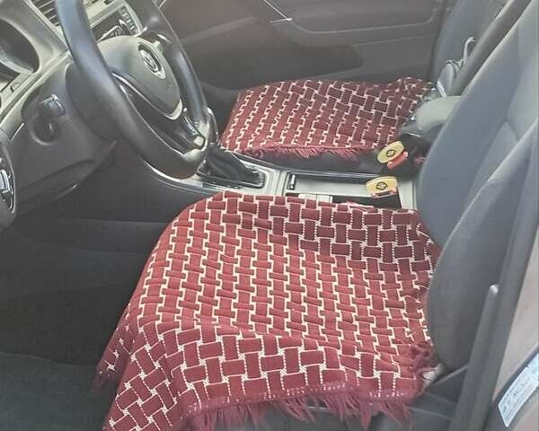 Серый Фольксваген Гольф ГТИ, объемом двигателя 1.6 л и пробегом 330 тыс. км за 11500 $, фото 2 на Automoto.ua