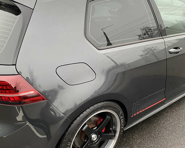 Серый Фольксваген Гольф ГТИ, объемом двигателя 1.98 л и пробегом 123 тыс. км за 13800 $, фото 23 на Automoto.ua