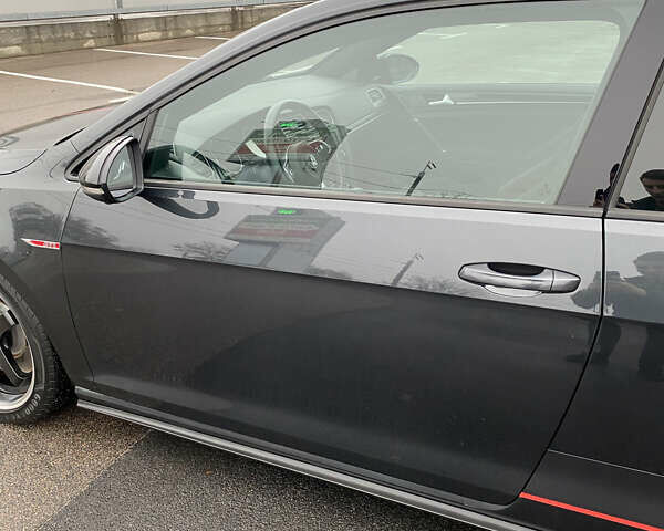 Серый Фольксваген Гольф ГТИ, объемом двигателя 1.98 л и пробегом 123 тыс. км за 13800 $, фото 20 на Automoto.ua