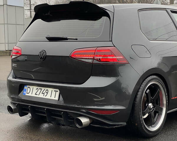 Серый Фольксваген Гольф ГТИ, объемом двигателя 1.98 л и пробегом 123 тыс. км за 13800 $, фото 16 на Automoto.ua