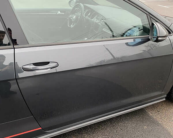 Серый Фольксваген Гольф ГТИ, объемом двигателя 1.98 л и пробегом 123 тыс. км за 13800 $, фото 24 на Automoto.ua