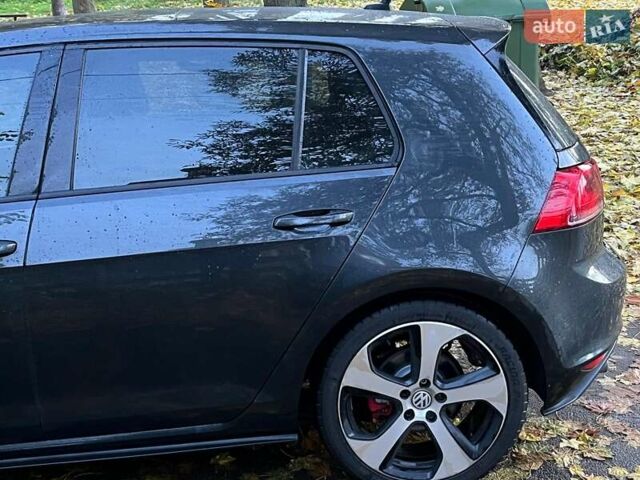 Серый Фольксваген Гольф ГТИ, объемом двигателя 2 л и пробегом 150 тыс. км за 13790 $, фото 5 на Automoto.ua