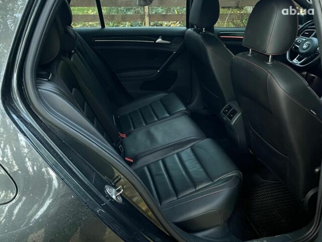 Серый Фольксваген Гольф ГТИ, объемом двигателя 2 л и пробегом 150 тыс. км за 13790 $, фото 26 на Automoto.ua