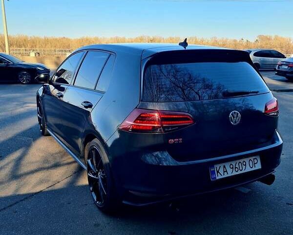 Серый Фольксваген Гольф ГТИ, объемом двигателя 1.98 л и пробегом 115 тыс. км за 16000 $, фото 6 на Automoto.ua