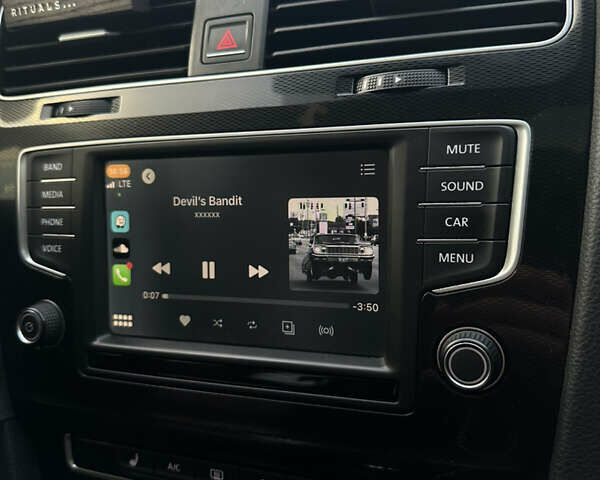 Серый Фольксваген Гольф ГТИ, объемом двигателя 1.98 л и пробегом 184 тыс. км за 14700 $, фото 13 на Automoto.ua