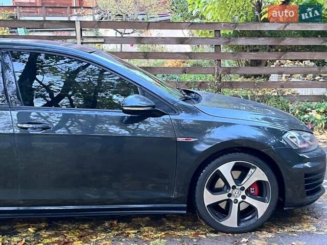 Серый Фольксваген Гольф ГТИ, объемом двигателя 2 л и пробегом 150 тыс. км за 13790 $, фото 12 на Automoto.ua