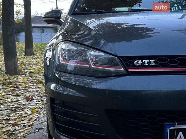 Серый Фольксваген Гольф ГТИ, объемом двигателя 2 л и пробегом 150 тыс. км за 13790 $, фото 2 на Automoto.ua