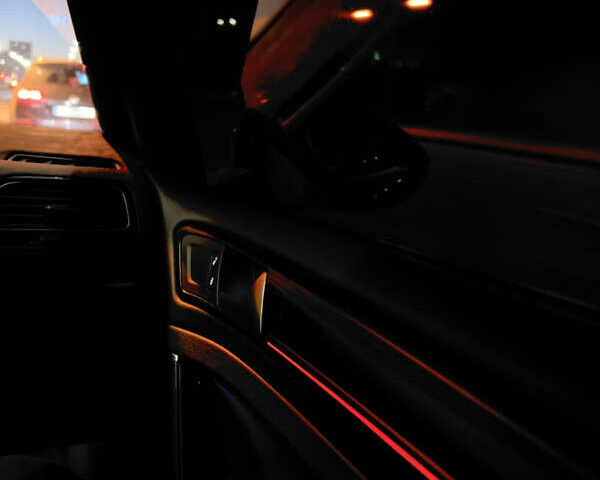 Серый Фольксваген Гольф ГТИ, объемом двигателя 1.98 л и пробегом 151 тыс. км за 15900 $, фото 14 на Automoto.ua