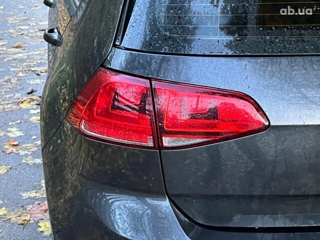 Серый Фольксваген Гольф ГТИ, объемом двигателя 2 л и пробегом 150 тыс. км за 13790 $, фото 13 на Automoto.ua