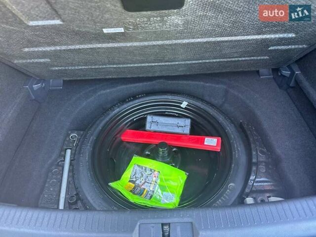 Сірий Фольксваген Гольф ГТІ, об'ємом двигуна 1.98 л та пробігом 268 тис. км за 12500 $, фото 15 на Automoto.ua