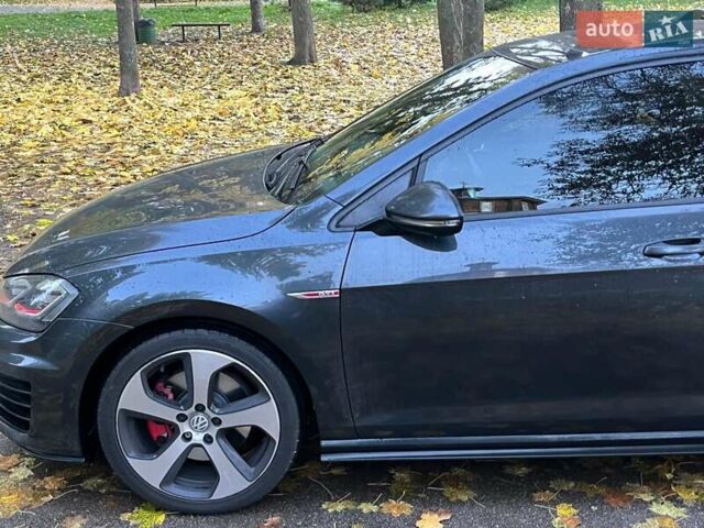 Серый Фольксваген Гольф ГТИ, объемом двигателя 2 л и пробегом 150 тыс. км за 13790 $, фото 6 на Automoto.ua