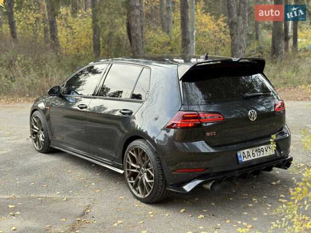 Серый Фольксваген Гольф ГТИ, объемом двигателя 1.98 л и пробегом 170 тыс. км за 15200 $, фото 2 на Automoto.ua